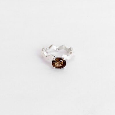 Wavy Oval East-West